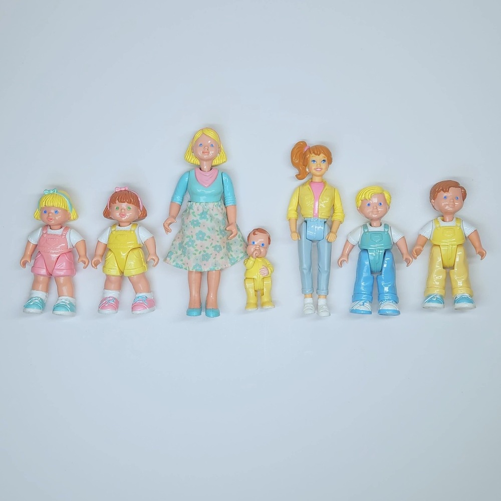 Vintage 1993 Fisher-Price Family Figures Lot 7 Playskool Dollhouse Set Toys